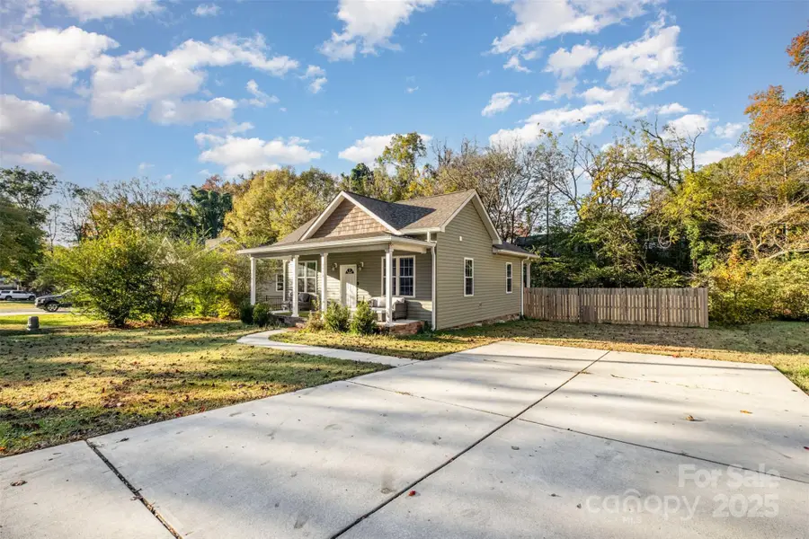 1110 Northside Street, Kannapolis, NC 28081 - Image #2