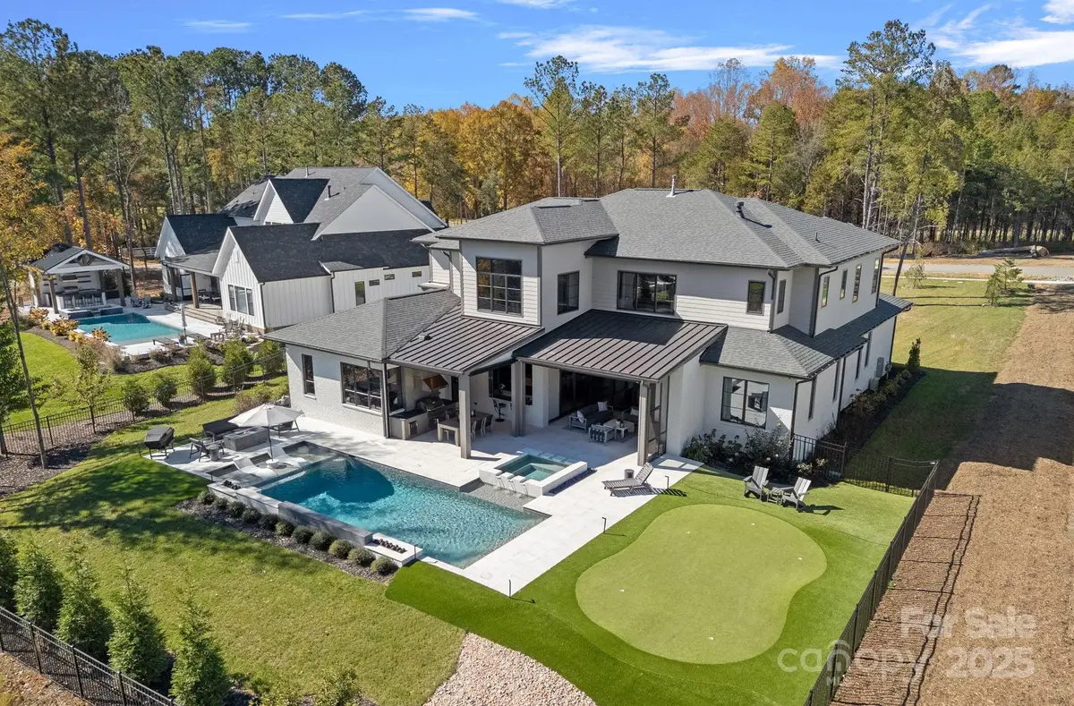 21119 Vandrake Circle, Davidson, NC 28036 - Image #1