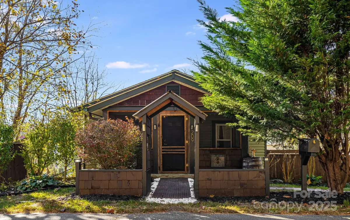209 Glendale Avenue, Asheville, NC 28803 - Image #1