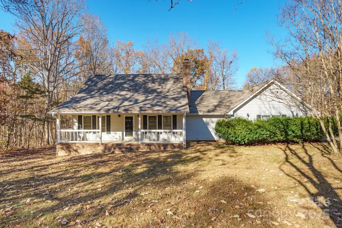 1065 Rollingwood Drive, Claremont, NC 28610 - Image #1