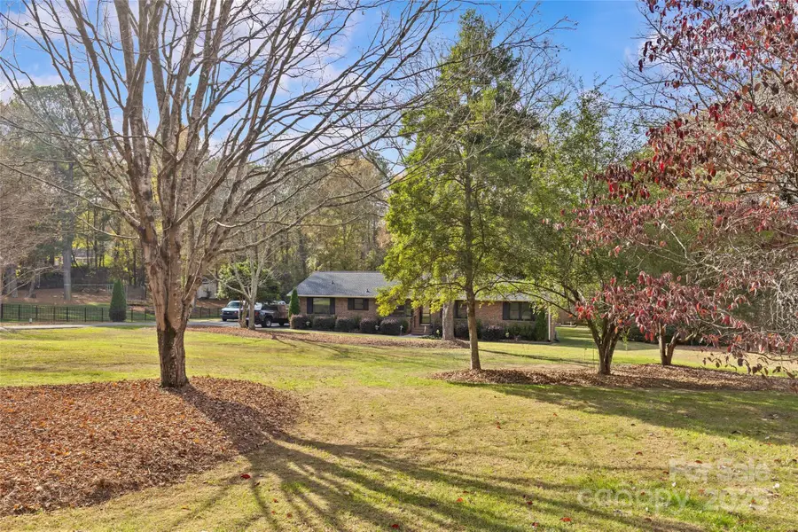 1949 Candlewick Drive, Fort Mill, SC 29715 - Image #2