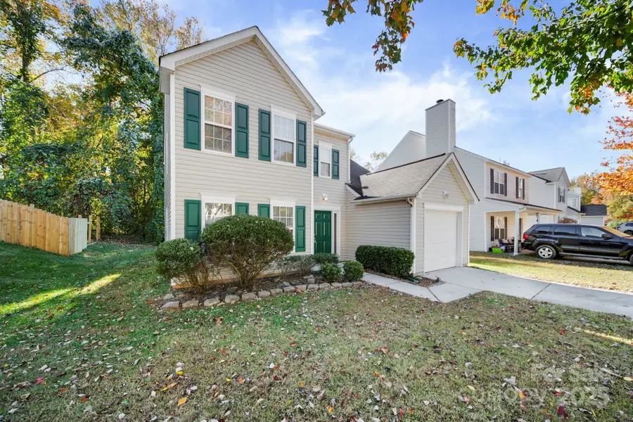1424 Griers Grove Road, Charlotte, NC 28216 - Image #2