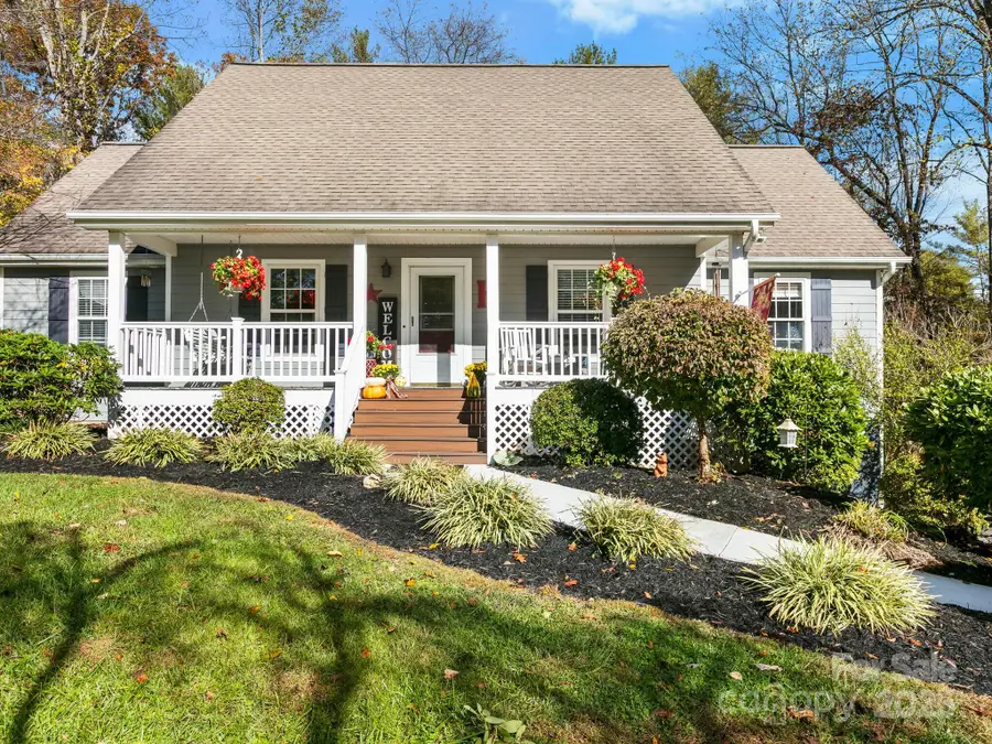 8 Alexander Chapel Drive, Asheville, NC 28804 - Image #3