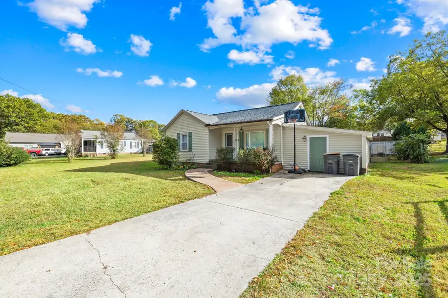 312 E 26th Street, Kannapolis, NC 28083 - Image #2