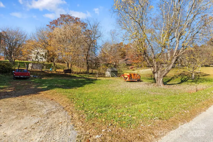 85 Trent Road, Brevard, NC 28712 - Image #2