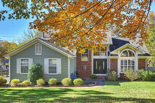 15109 Dartford Lane, Mint Hill, NC 28227