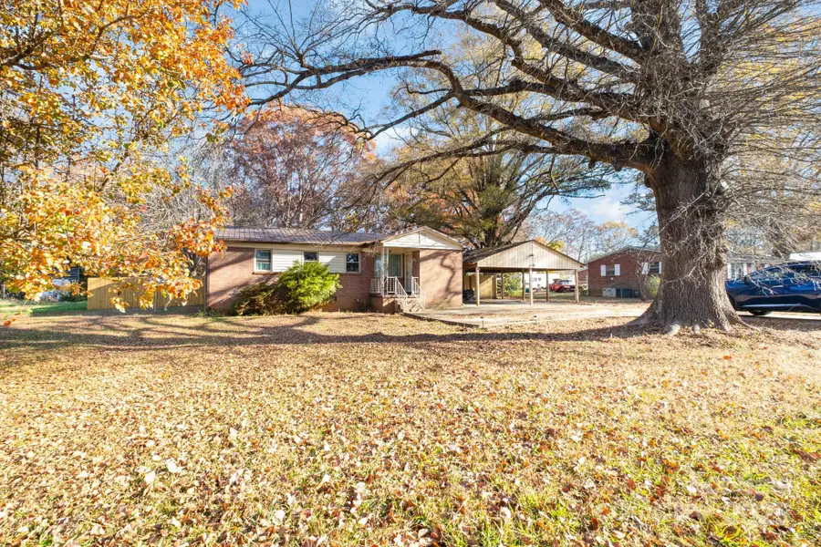 805 Mount Olive Church Road, Newton, NC 28658 - Image #3