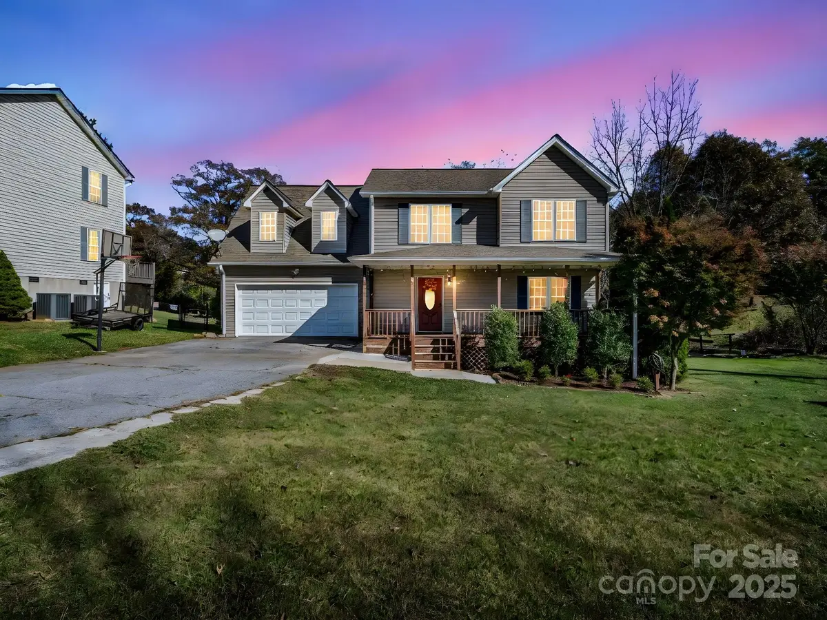 292 Jones Road, Fletcher, NC 28732 - Image #1