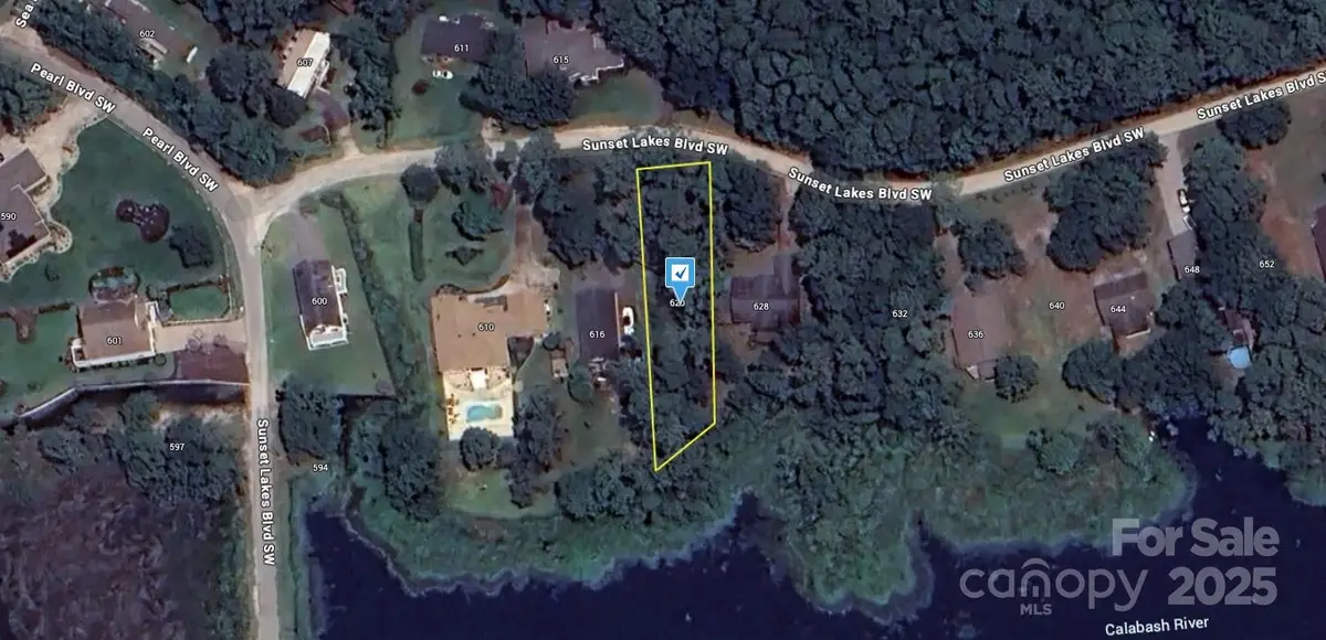 620 Sunset Lakes Boulevard Sw, Sunset Beach, NC 28468 - Image #1