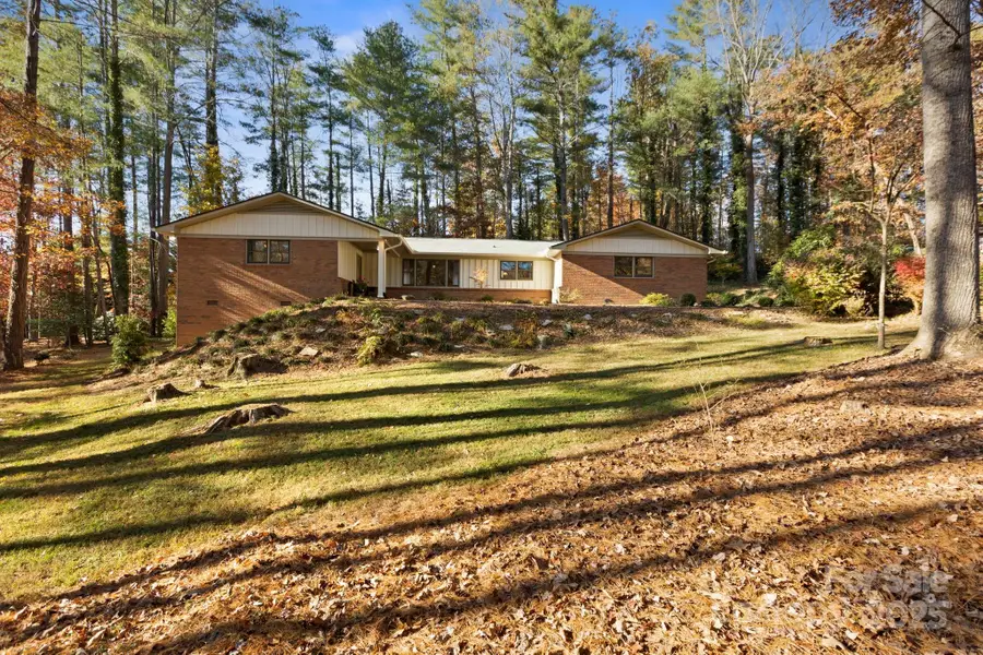 228 Raintree Drive, Hendersonville, NC 28791 - Image #2