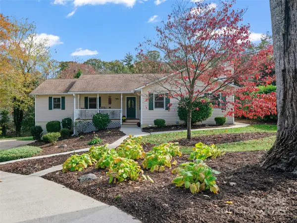 105 Goldfinch Lane, Asheville, NC 28803