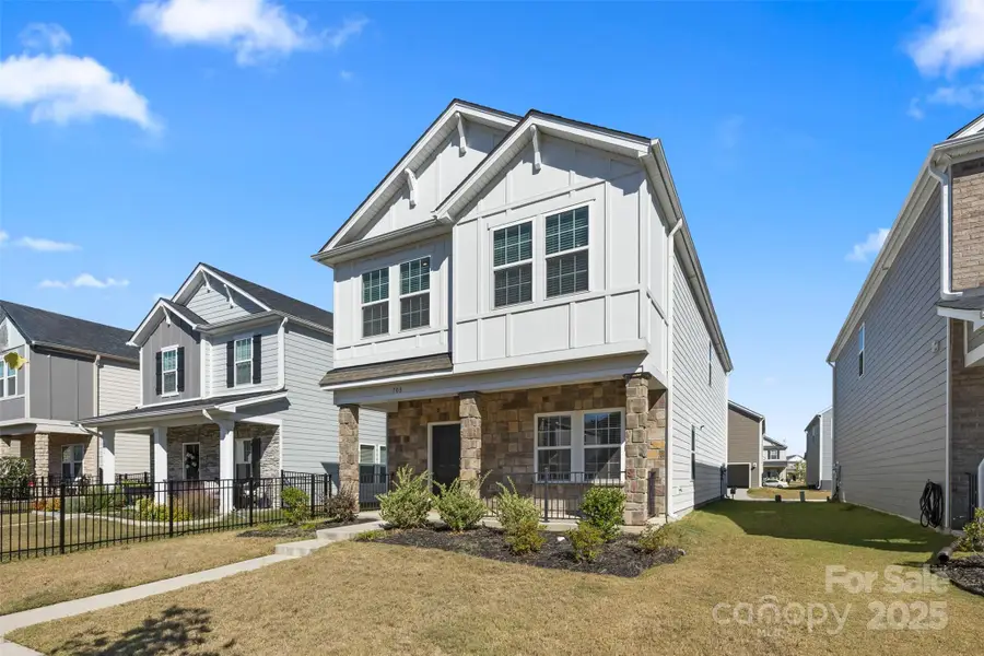 708 Windage Way, Pineville, NC 28134 - Image #2