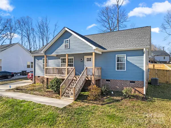131 Lowry Row #8, York, SC 29745
