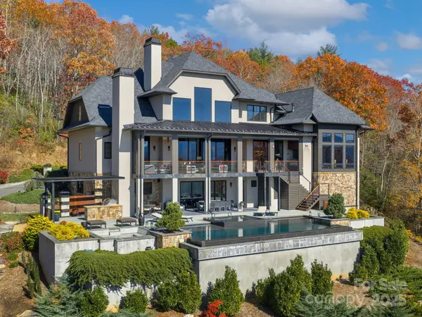 17 Wild Wind Trail, Fairview, NC 28730