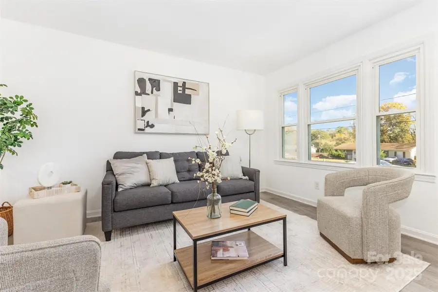 2334 Woodleaf Drive, Gastonia, NC 28052 - Image #3