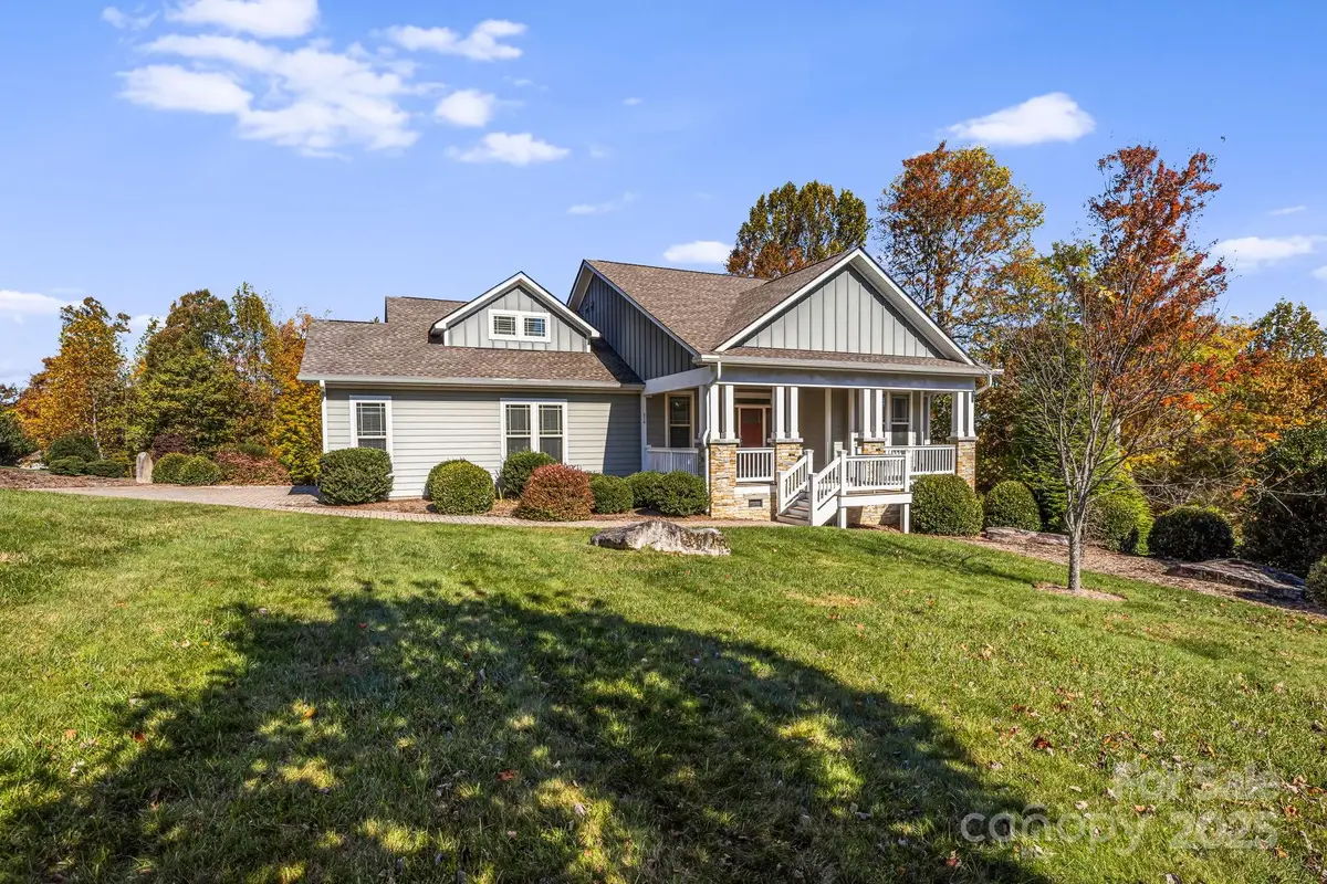 514 Monarch Road, Hendersonville, NC 28739 - Image #1