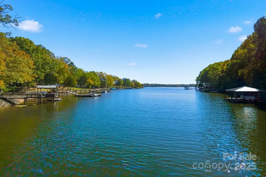 8825 Holdsclaw Road, Terrell, NC 28682 - Image #2