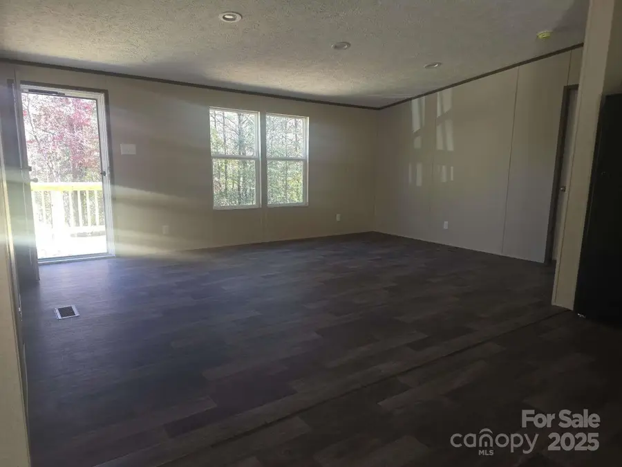 3160 Mariposa Lane, Morganton, NC 28655 - Image #2