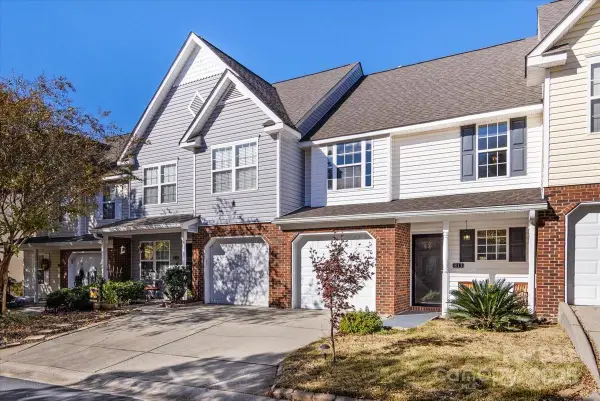 813 Rock Lake Glen, Fort Mill, SC 29715