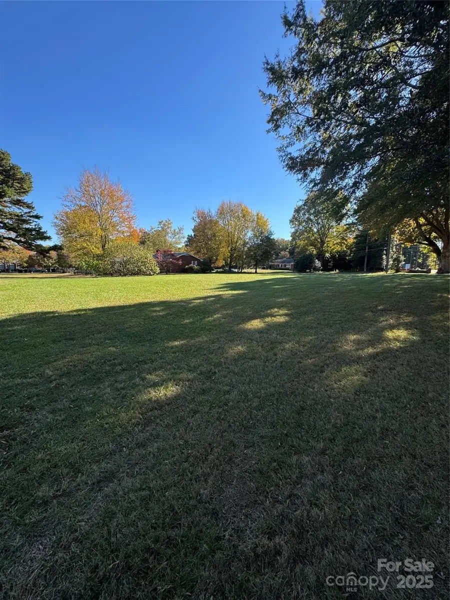 12313 Idlewild Road, Matthews, NC 28105 - Image #3