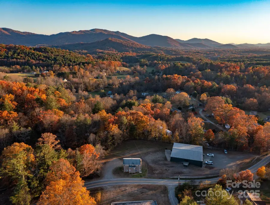 340 Dillingham Circle #1, Asheville, NC 28805 - Image #3