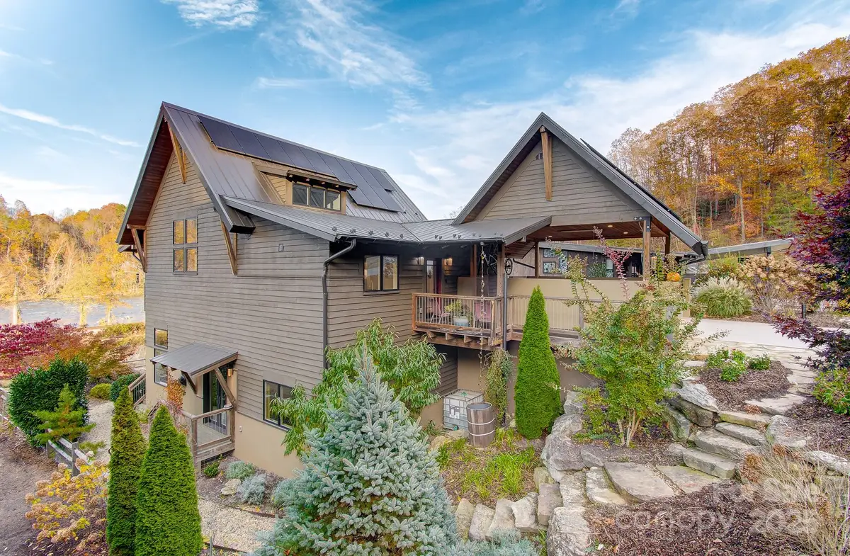 40 River Run, Asheville, NC 28804 - Image #1