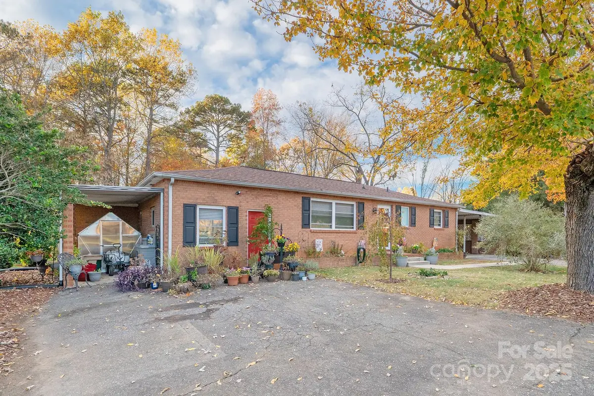 3842 Dowell Street, Hickory, NC 28602 - Image #1