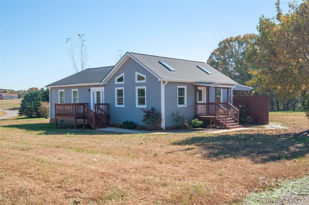 182 Redhawk Lane, Olin, NC 28660 - Image #1