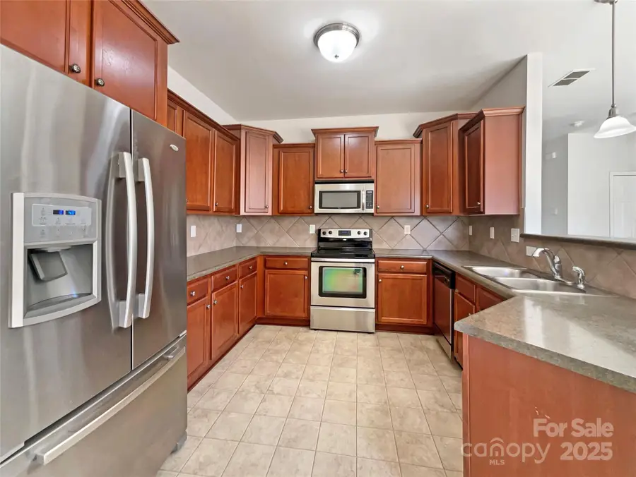 141 Altondale Drive, Statesville, NC 28625 - Image #2