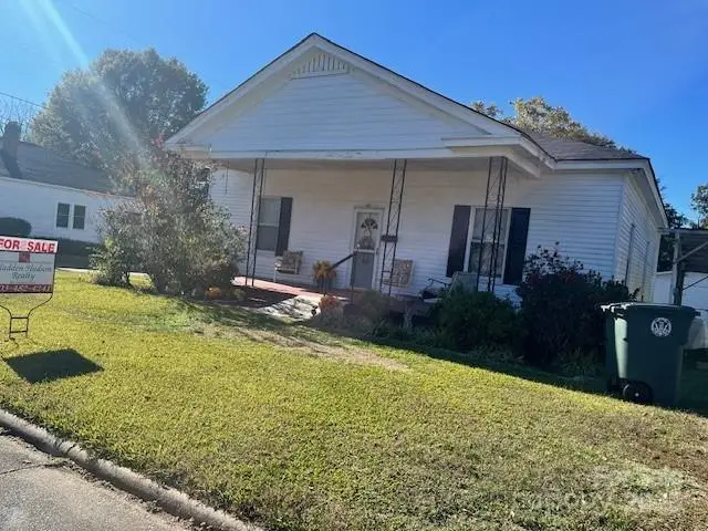 46 Oak Street, Great Falls, SC 29055 - Image #1