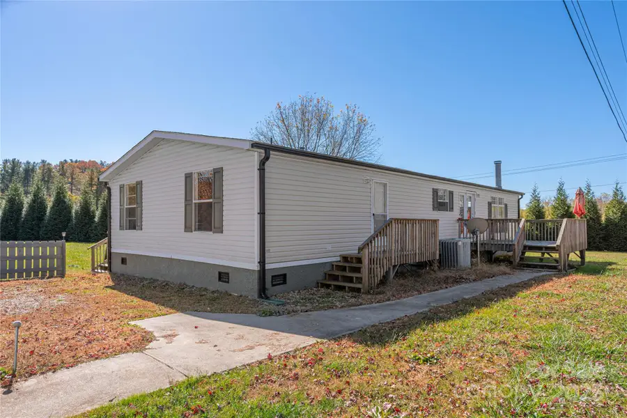 31 Little Hungry Road, Hendersonville, NC 28792 - Image #3