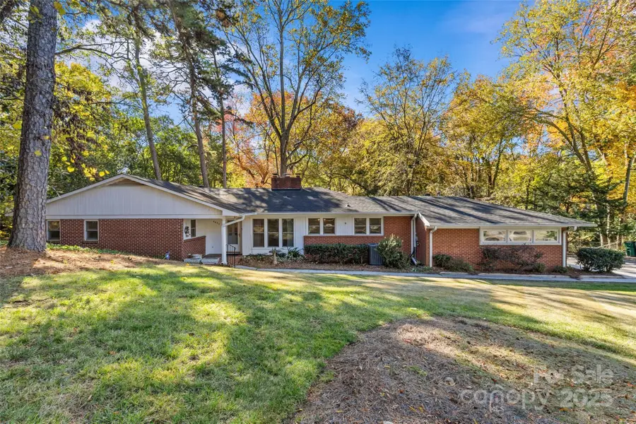 4024 Sherbrooke Drive, Charlotte, NC 28210 - Image #2