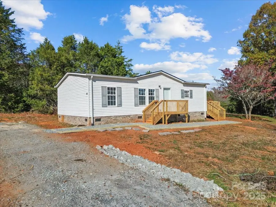 282 Bob Hardin Road, Rutherfordton, NC 28139 - Image #2