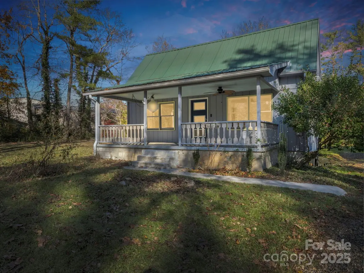 210 Erkwood Drive, Hendersonville, NC 28739 - Image #1