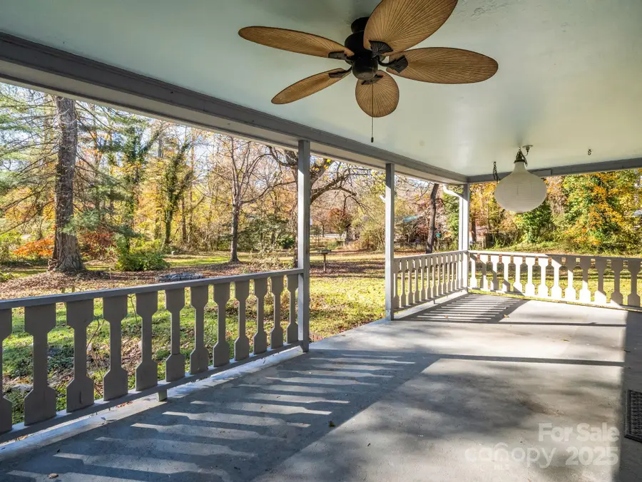 210 Erkwood Drive, Hendersonville, NC 28739 - Image #2