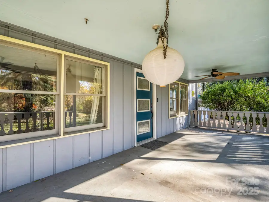 210 Erkwood Drive, Hendersonville, NC 28739 - Image #3