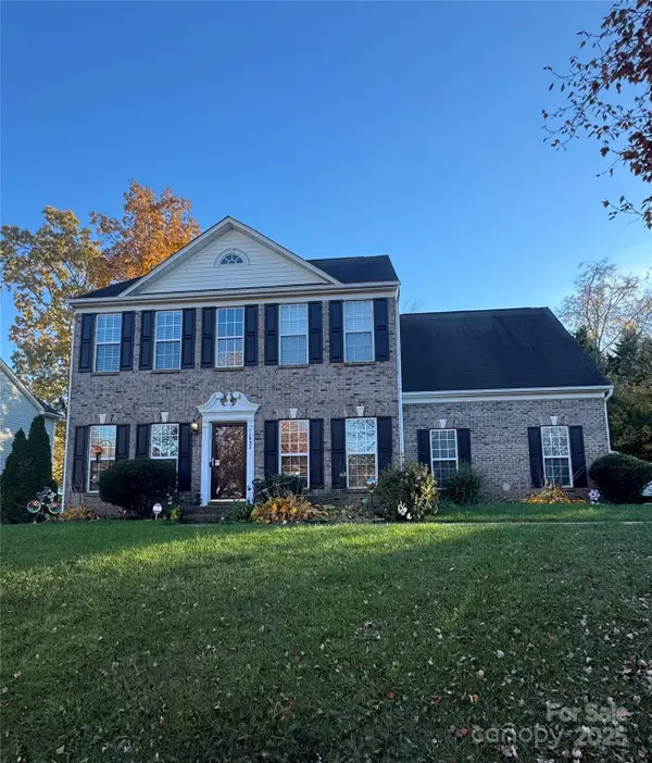 11937 Waterperry Court, Huntersville, NC 28078