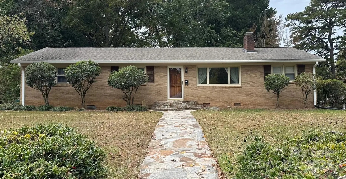 1301 Laurel Lane, Gastonia, NC 28054 - Image #1