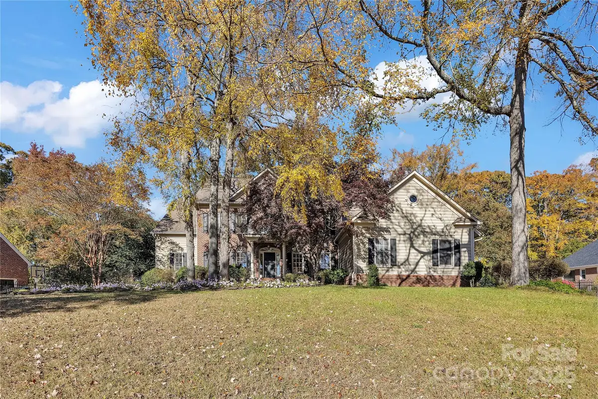 839 Craigmont Lane Nw, Concord, NC 28027 - Image #1