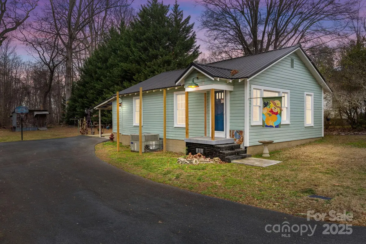 233 Pethel Street, Kannapolis, NC 28081 - Image #1
