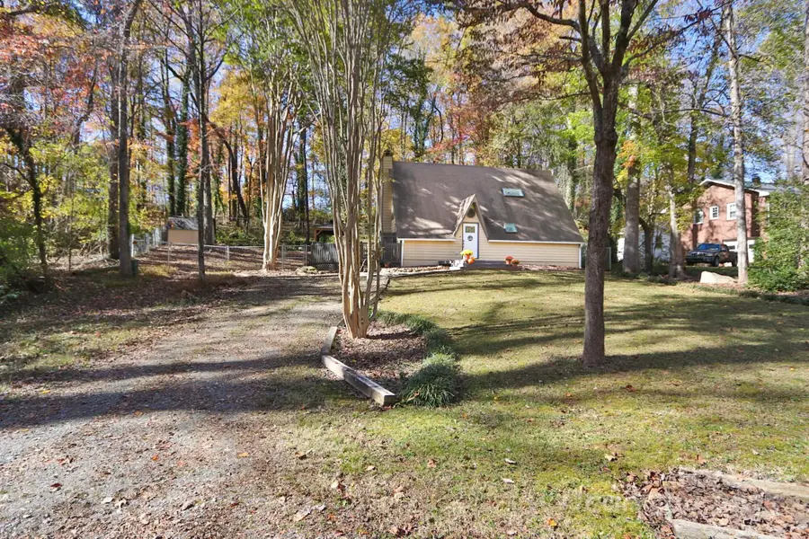 4860 Hauser Drive, Pfafftown, NC 27040 - Image #3