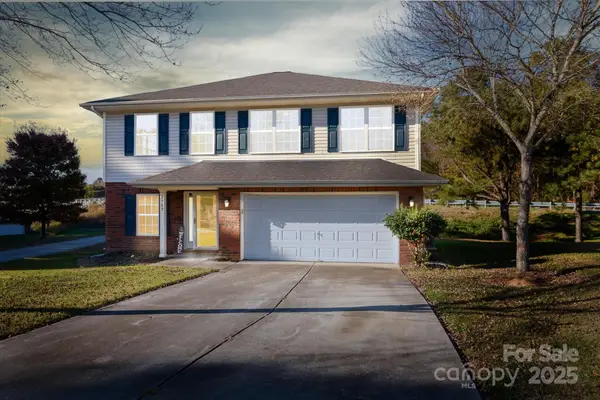 2707 Ireton Place, Kannapolis, NC 28083