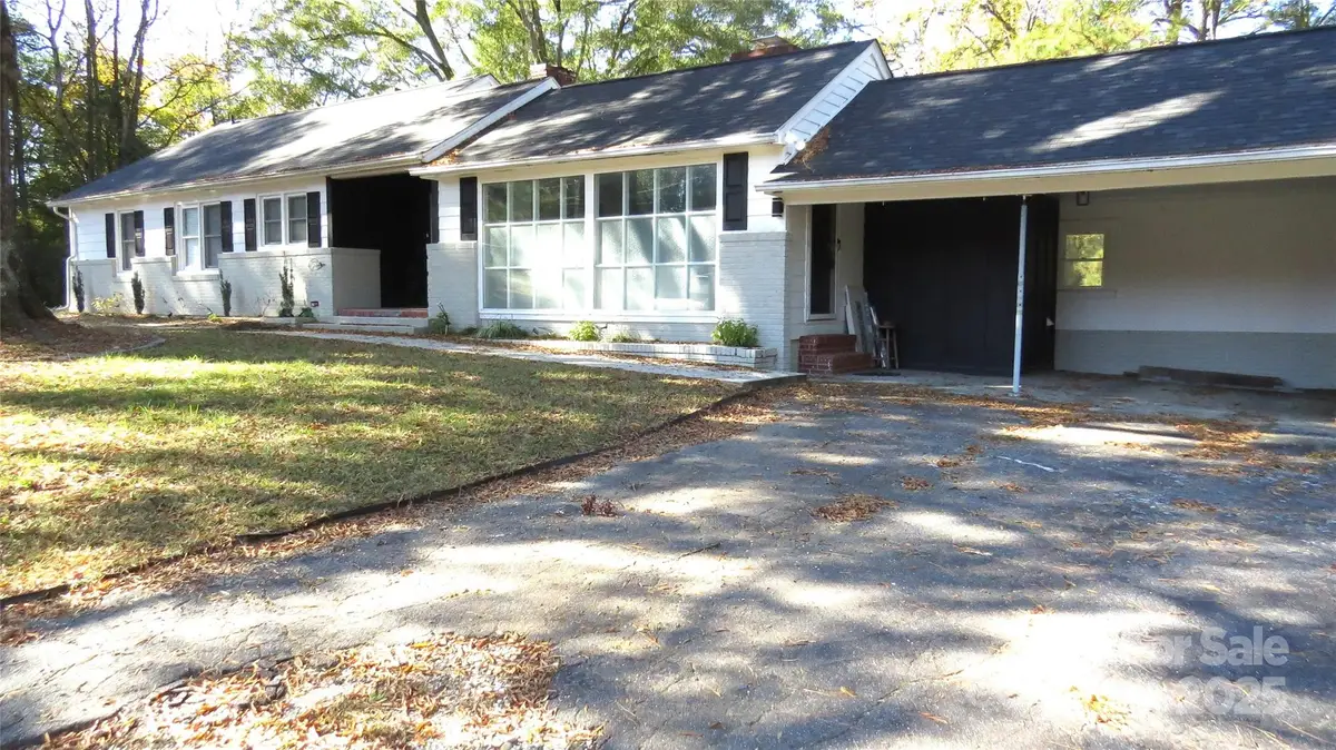 2104 Hillcrest Avenue, Albemarle, NC 28001 - Image #1