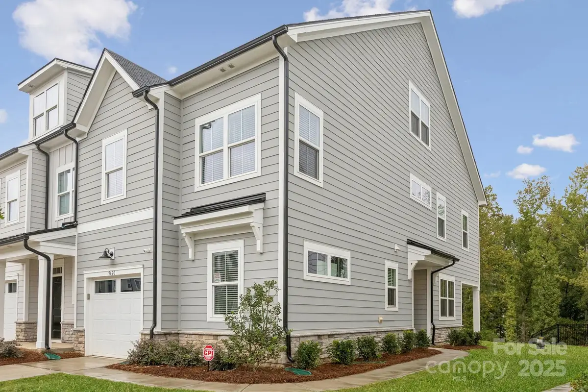 9420 Munsing Drive, Charlotte, NC 28269 - Image #1