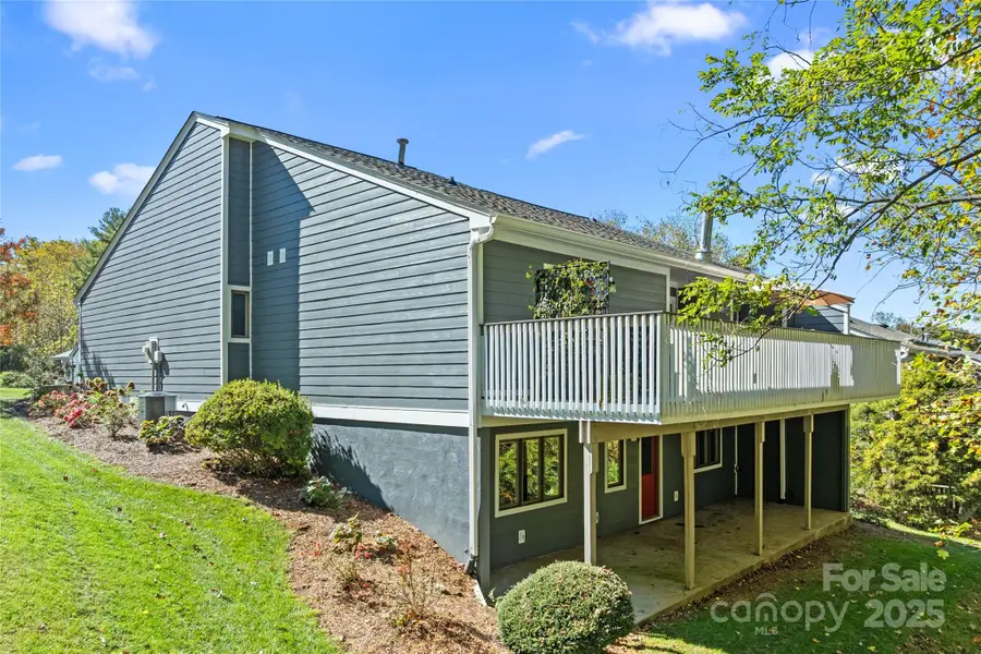 129 Beaver Ridge Road, Asheville, NC 28804 - Image #2