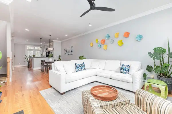 239 N Dotger Avenue N #F-7, Charlotte, NC 28207