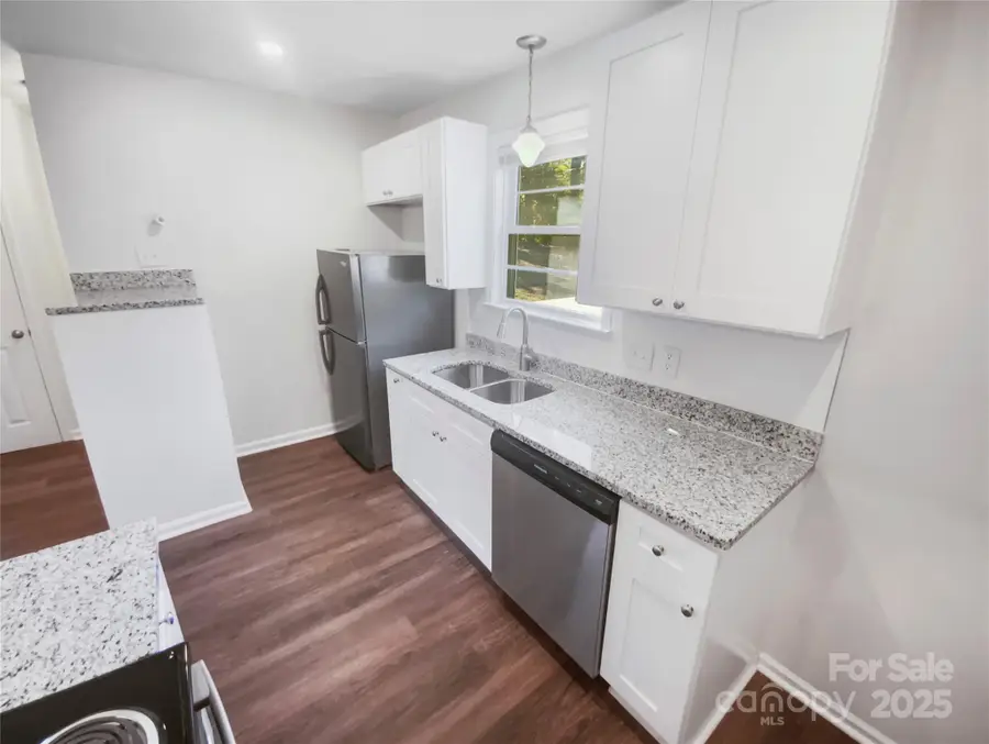 349 Wakefield Drive #A, Charlotte, NC 28209 - Image #2