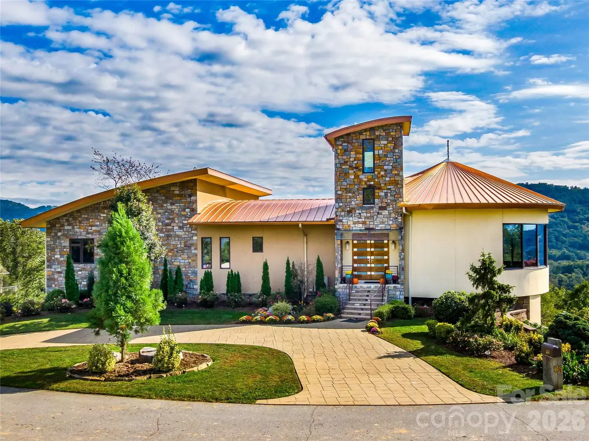 95 Horizon Hill Road, Asheville, NC 28804 - Image #1