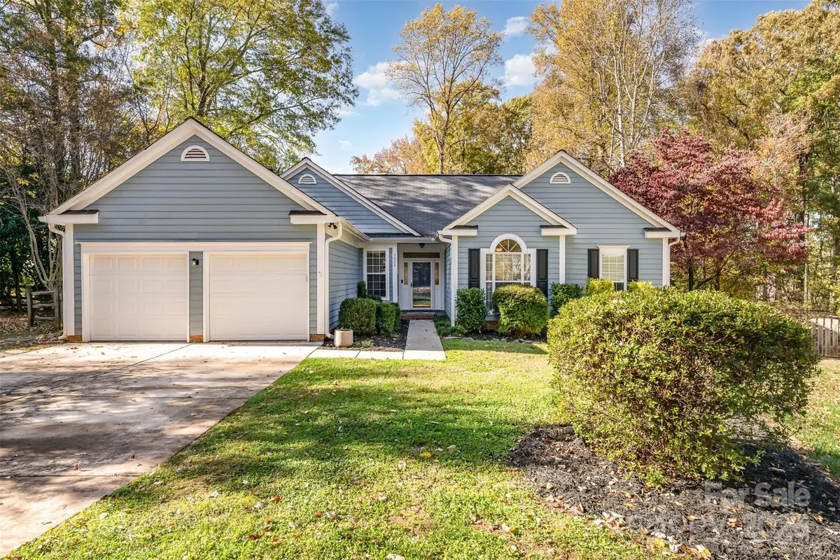 7024 Passeres Court, Charlotte, NC 28215 - Image #1