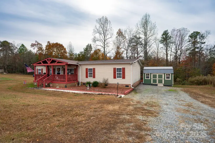 5951 Great Divide, Claremont, NC 28610 - Image #3